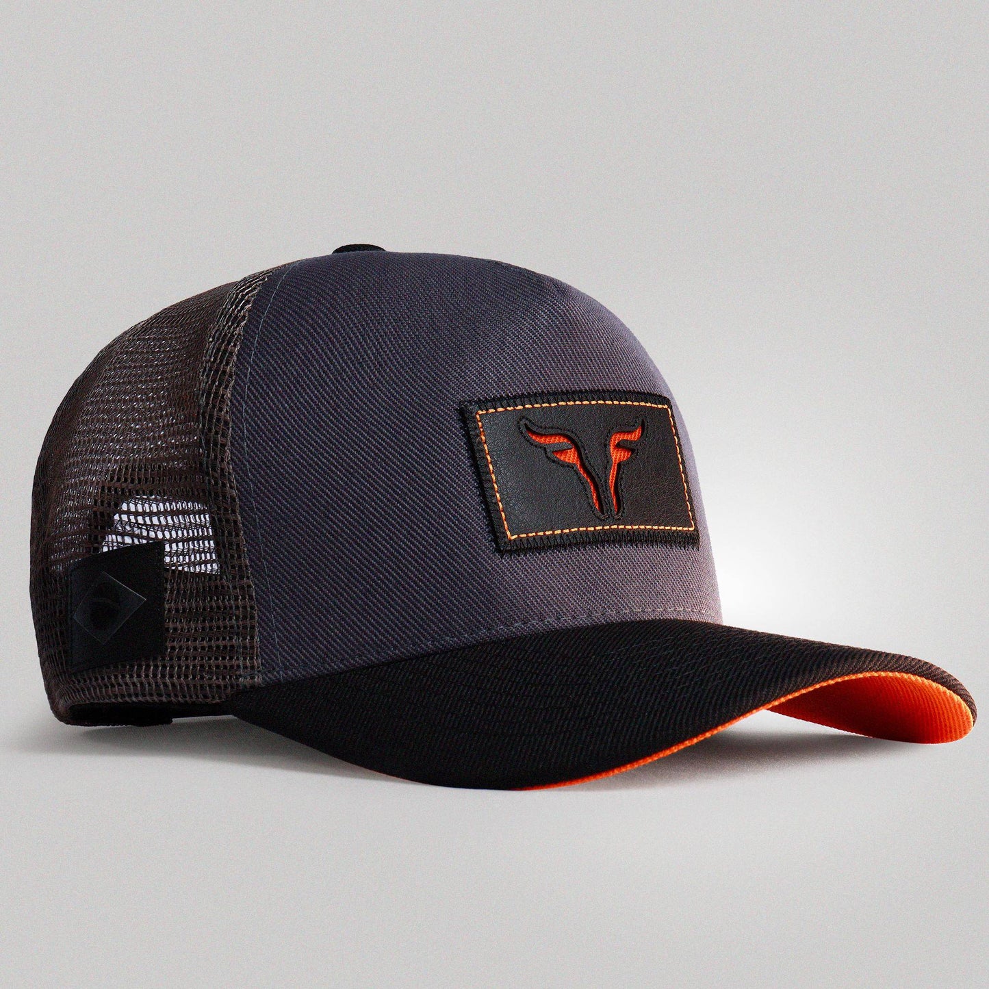 Boné Trucker Brk Agro Toro Preto e Laranja - Brk Agro