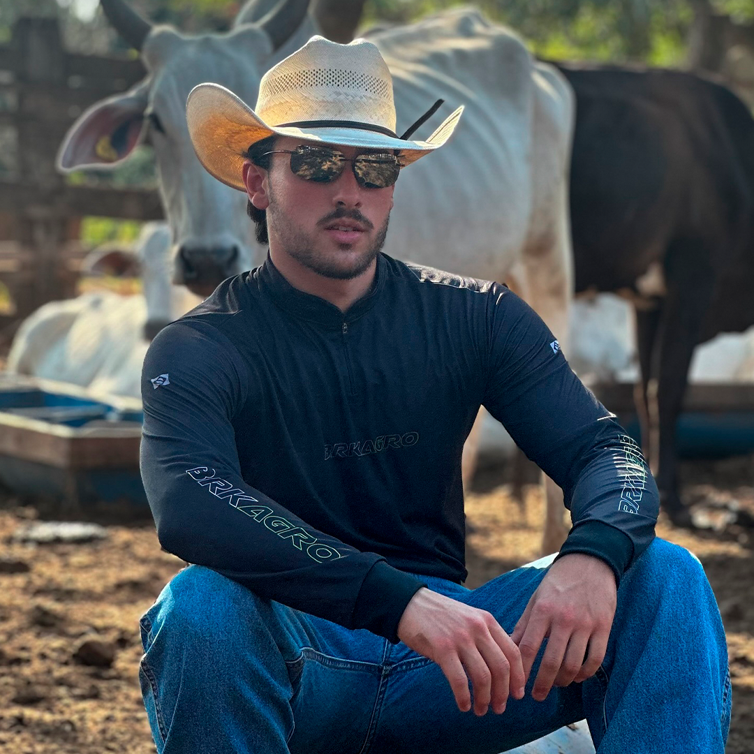 Camisa Agro Brk Básica Preta com Proteção Solar UV50+ - Brk Agro