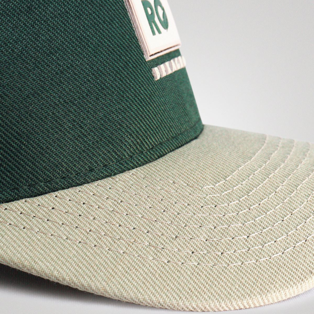 Boné Trucker Brk Agro Monograma Verde e Creme - Brk Agro