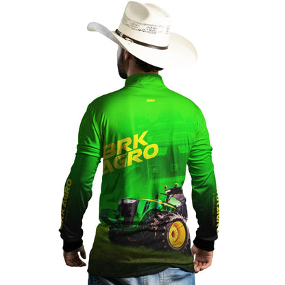 Camisa Agro Brk Trator 8250R Verde com Proteção Solar UV50+ - Brk Agro