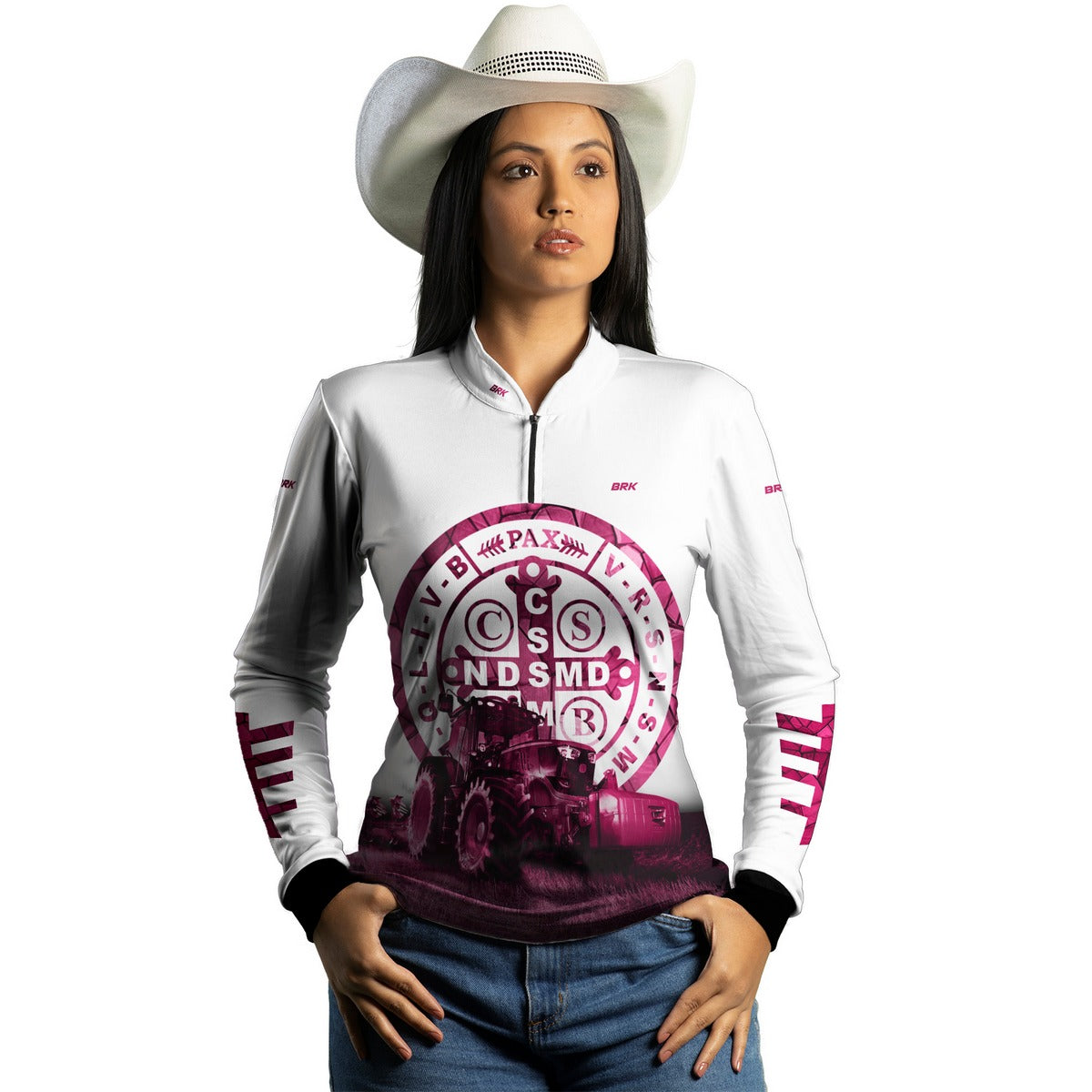 Camisa Agro Feminina Medalhão de São Bento Branco e Rosa UV50+ - Brk Agro