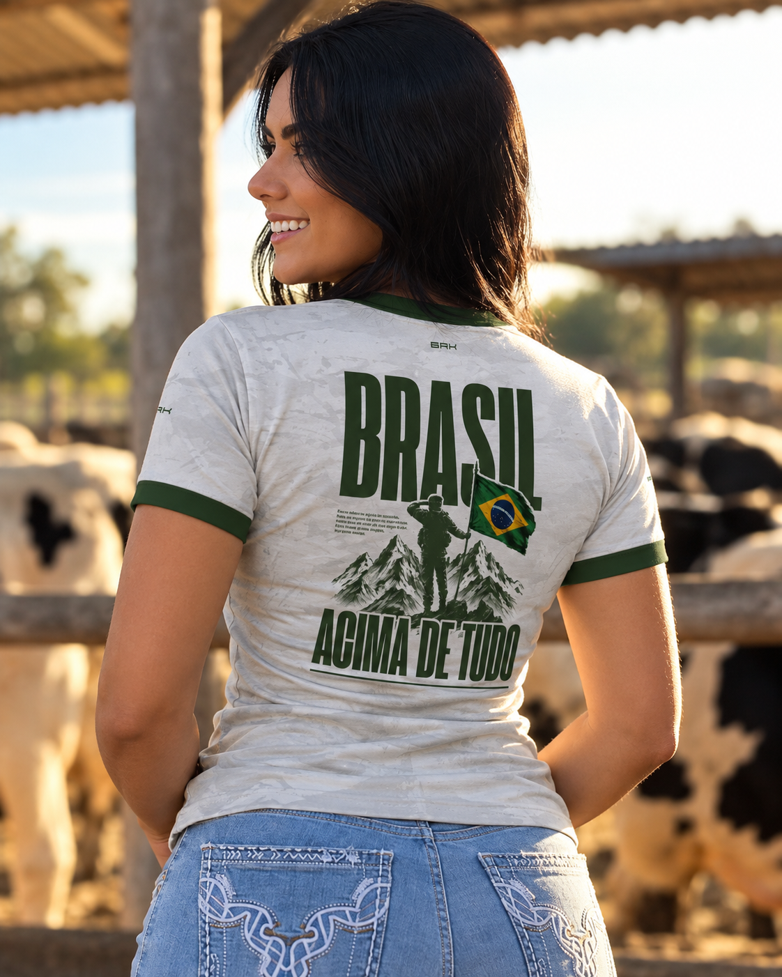Camiseta Feminina Brasil Acima de Todos Branco e Verde com Proteção UV50