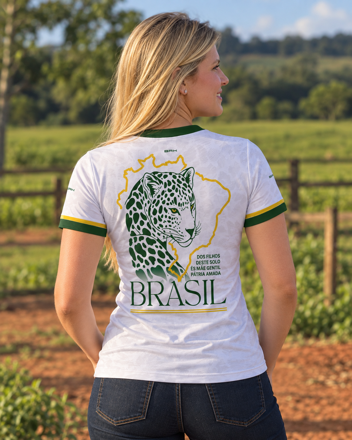 Camiseta Feminina Onça Brasileira Branco com Proteção UV50