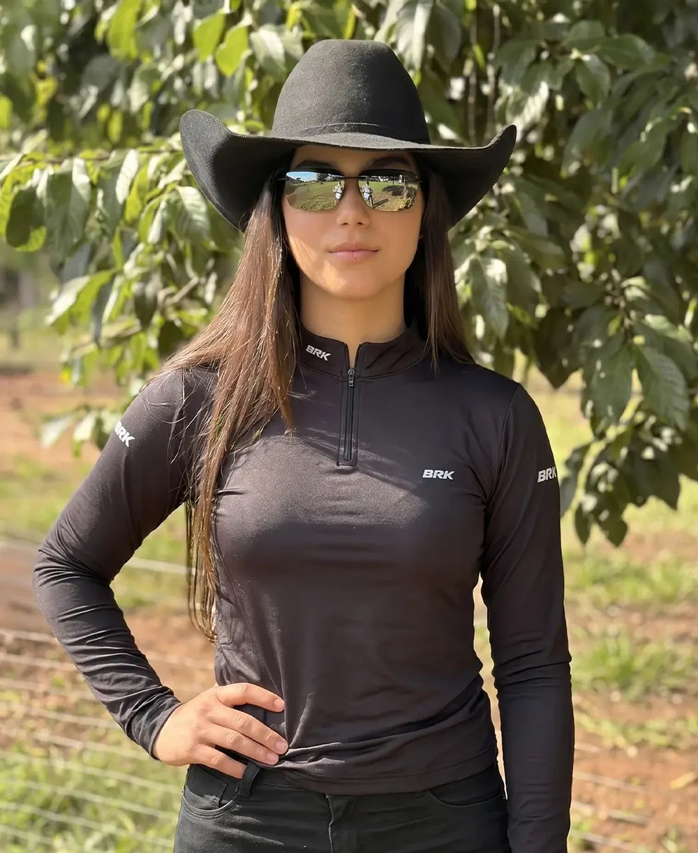 Camisa Feminina Brk Basica Preta com Proteção Solar UV50 Envio Imediato