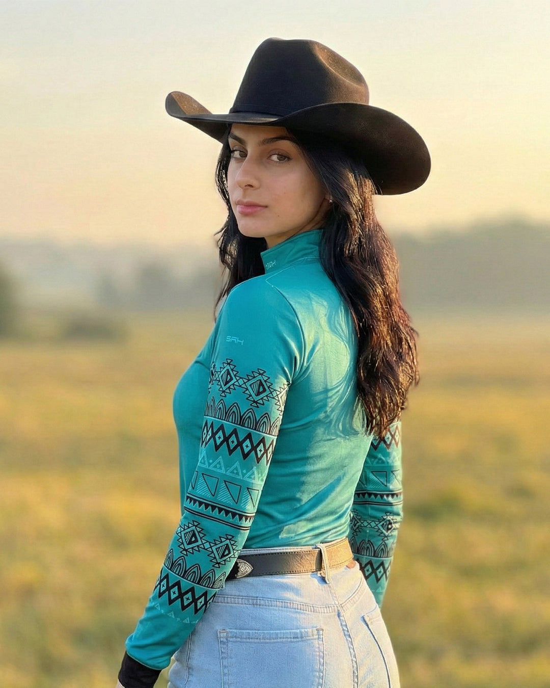 Camisa Agro Feminina BRK Linhas Nativas Verde Tiffany  com Proteção Solar UV50+