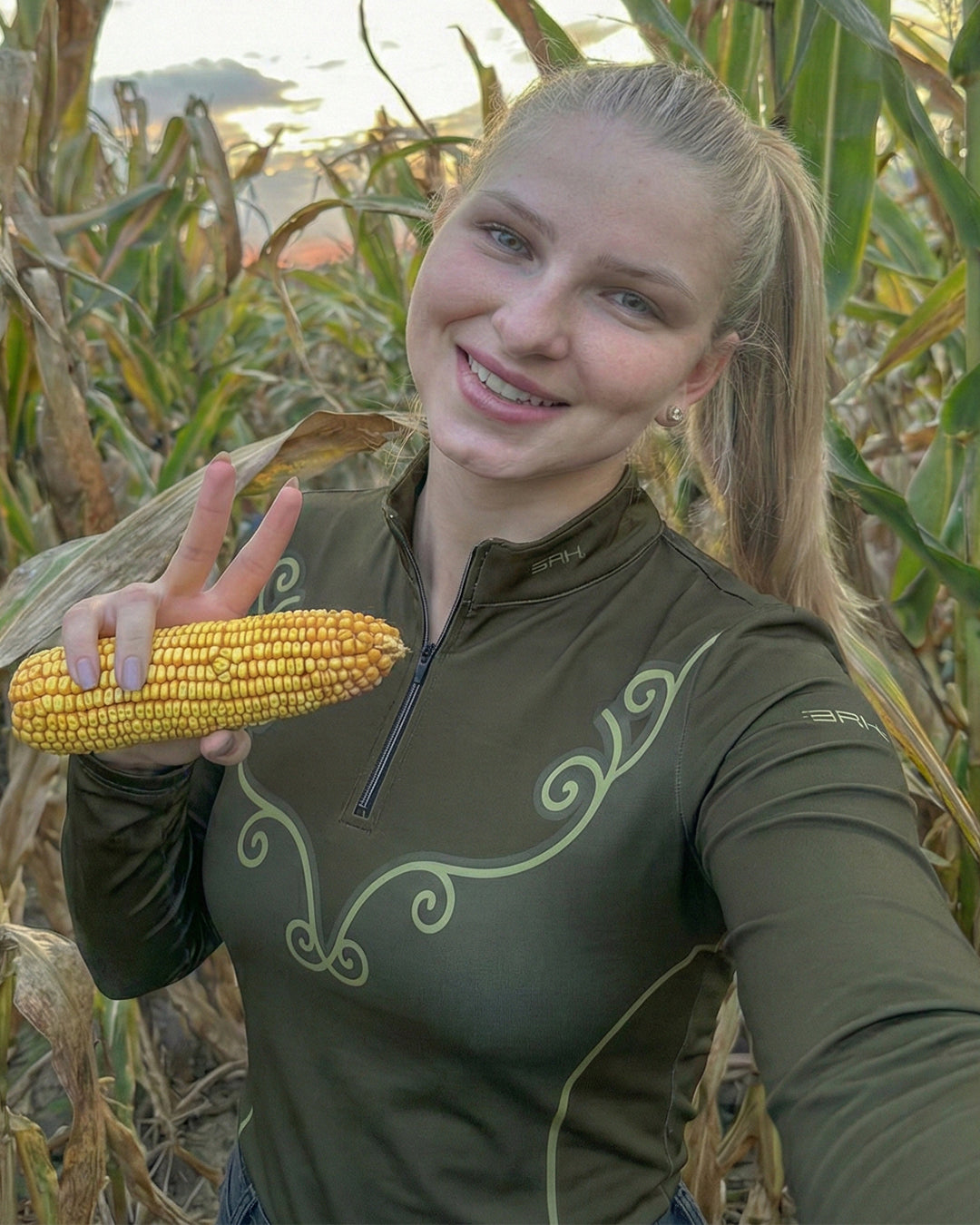 Camisa Agro Feminina BRK Corselet Floral Oliva com Proteção Solar UV50+ - Brk Agro