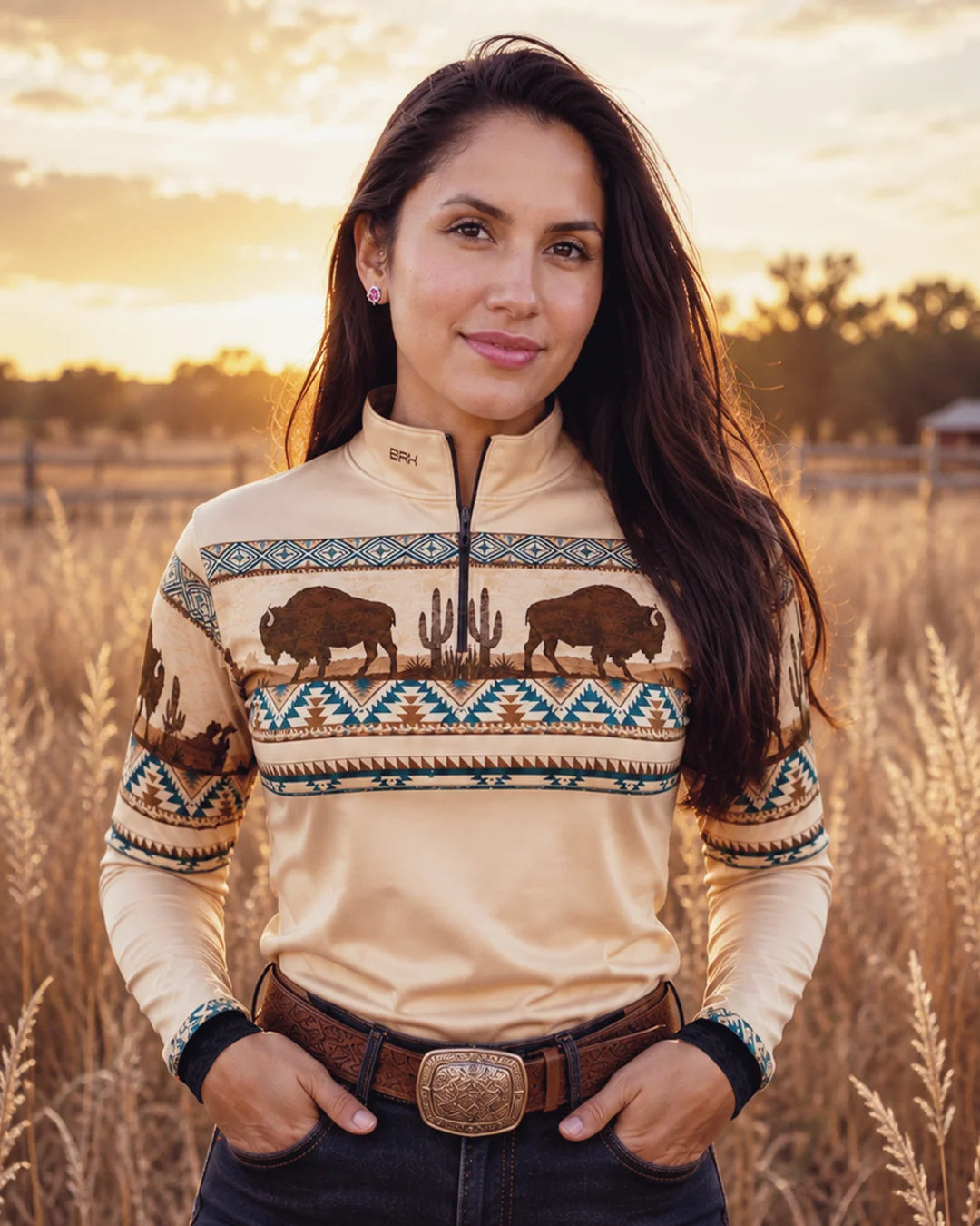 Camisa Feminina Búfalos Bege Apache com UV50